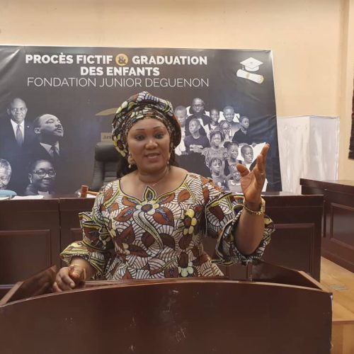 Procès fictif des enfants à Cotonou